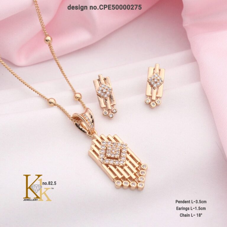 Model wearing Biyani Jewels jewellery
