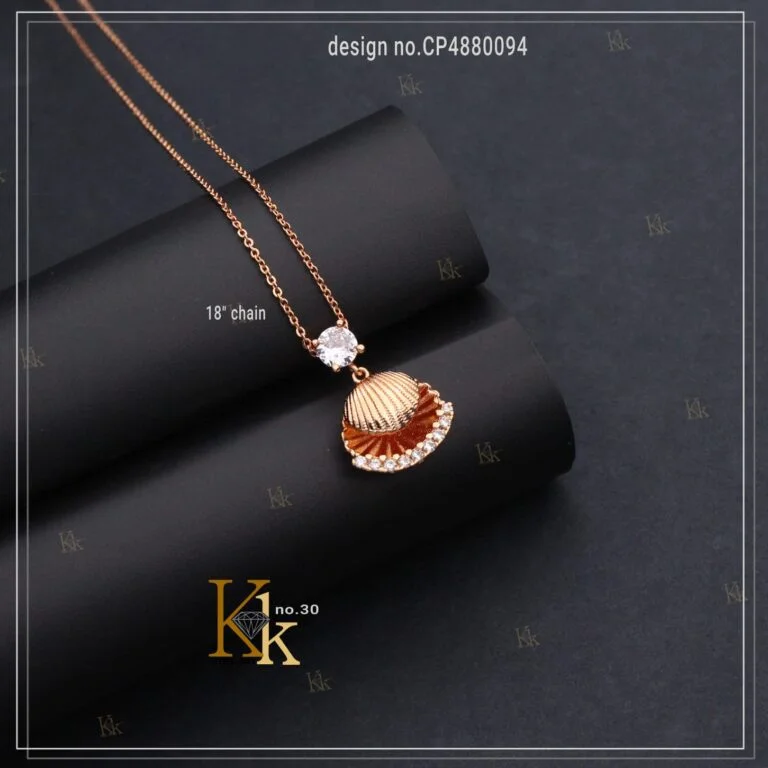 Model wearing Biyani Jewels jewellery