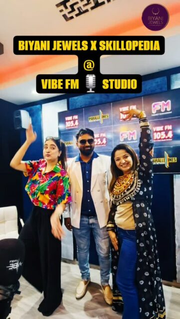 BIYANI JEWELS Founder @catch_me_piyush AT @vibefm1054 studio with @sophiyanjam & @moncs__in_dubai_ Thank you to…